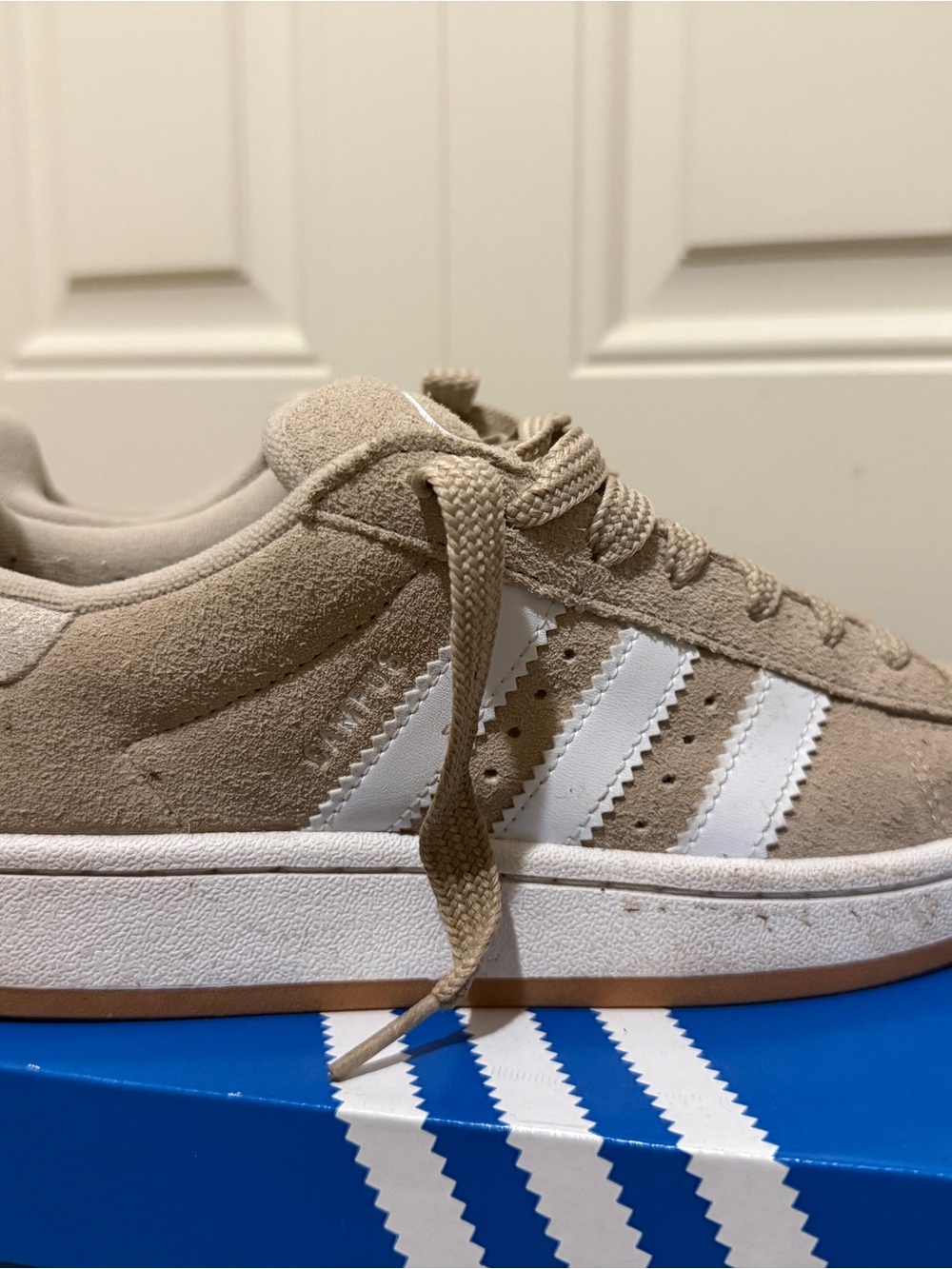 Adidas Campus 00s